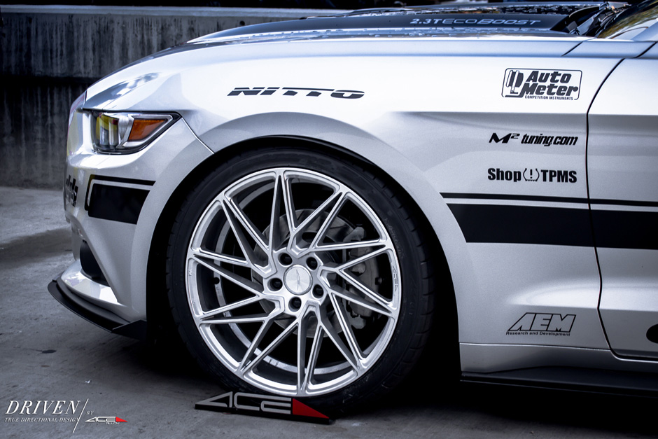 20" staggered Directional Wheel Driven D716 Silver Mustang GT Directional