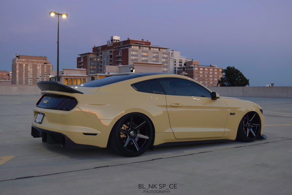 ACE_Flowform_AFF06_Ford_Mustang_GT_S550_Yellow